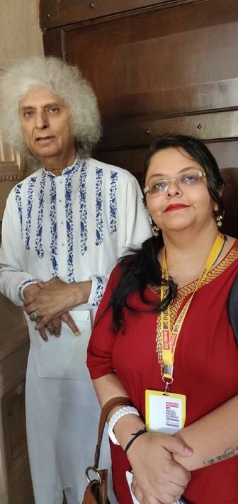 Shailaza Singh, author of best seller Faith-The Mystery of the Missing Girl with with Santoor Maestro Pandit Shiv Kumar Sharma
